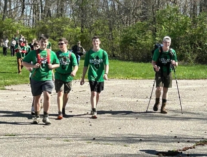 BDM Attendees on the Trail